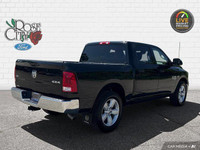 - ACCIDENT FREE - 5.7L V8 HEMI - CLOTH SEATS - HANDS-FREE BLUETOOTH STREAMING - TRAILER TOW MIRRORS... (image 5)