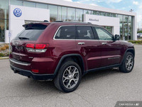 This Jeep Grand Cherokee WK boasts a Regular Unleaded V-6 3.6 L/220 engine powering this Automatic t... (image 4)