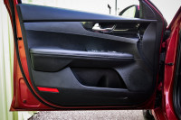 Wireless Charging, Blind Spot Monitoring, Lane Keep Assist, Forward Collision Mitigation, Heated Sea... (image 8)
