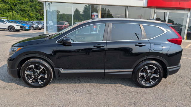 2017 Honda CR-V Touring in Cars & Trucks in Norfolk County - Image 2