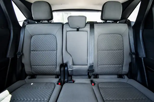 2020 Ford Escape SE • HEATED SEATS • CP/AA • NAV • PARK ASSIST in Cars & Trucks in Ottawa - Image 34