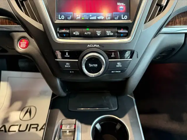 2017 Acura MDXSH-AWD 4dr in Cars & Trucks in City of Montréal - Image 16