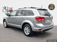- ACCIDENT FREE - CLOTH SEATS - REMOTE START - NAVIGATION - POWER SUNROOF - REAR SEATS DVD SCREEN w/... (image 3)