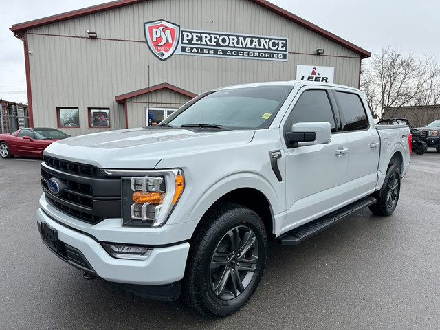  2023 Ford F-150 LARIAT 4WD SuperCrew 5.5' Box in Cars & Trucks in Belleville
