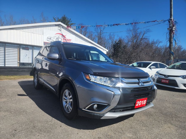 2018 MITSUBISHI OUTLANDER SE 4 DOOR 7 PASSENGER SE 4 DOOR 7 PASS in Cars & Trucks in Barrie