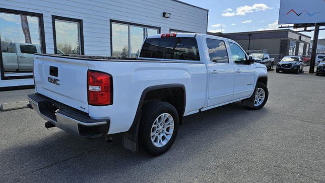 2018 GMC Sierra 1500 SLE in Cars & Trucks in Calgary - Image 2