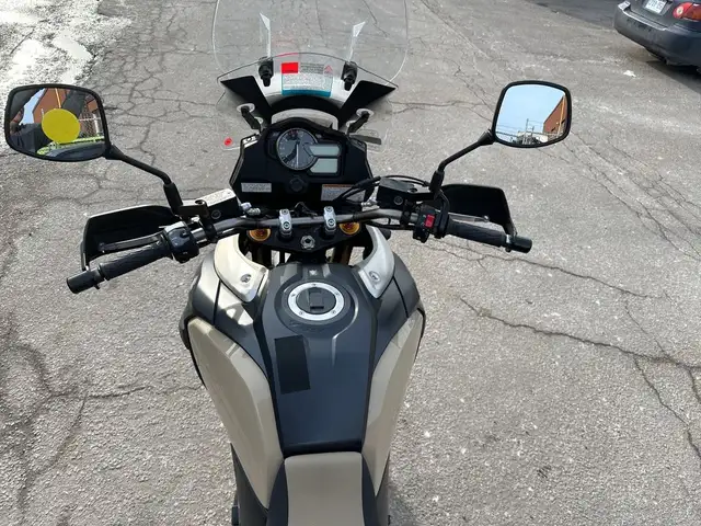 2014 Suzuki V-Strom 1000 ~ VSTROM 1000CC ~ VERSATILE ~ CLEAN BIK in Street, Cruisers & Choppers in City of Toronto - Image 22