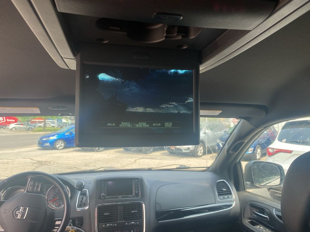 2020 Dodge Grand Caravan Premium Plus 2WD 3rd Row Seat DVD Nav B in Cars & Trucks in St. Catharines - Image 3