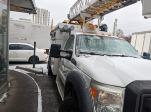 2011 Ford Super Duty F-450 DRW 2WD Reg Cab 141" WB 60" CA XL