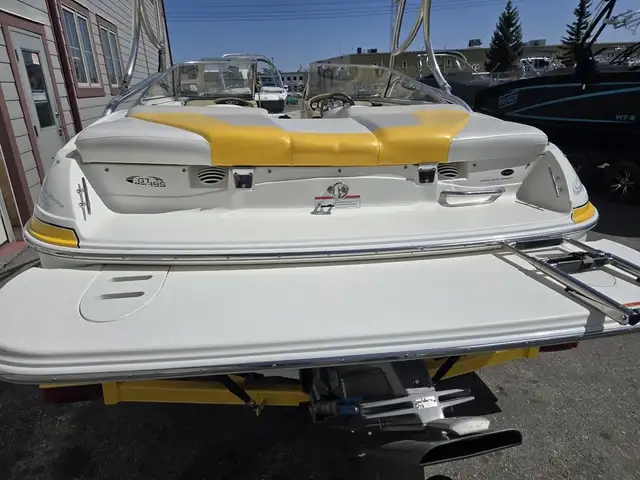 2008 Glastron GT185 FINANCING AVAILABLE in Powerboats & Motorboats in Saskatoon - Image 10