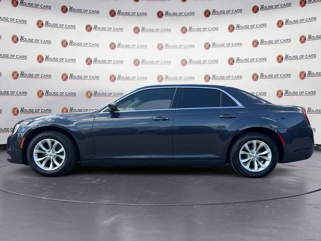 2019 Chrysler 300 300 Touring RWD Backup Camera Bluetooth in Cars & Trucks in Calgary - Image 2