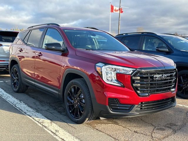 2024 GMC Terrain SLE - Heated Seats - Apple CarPlay - $253 B/W in Cars & Trucks in Moncton - Image 3