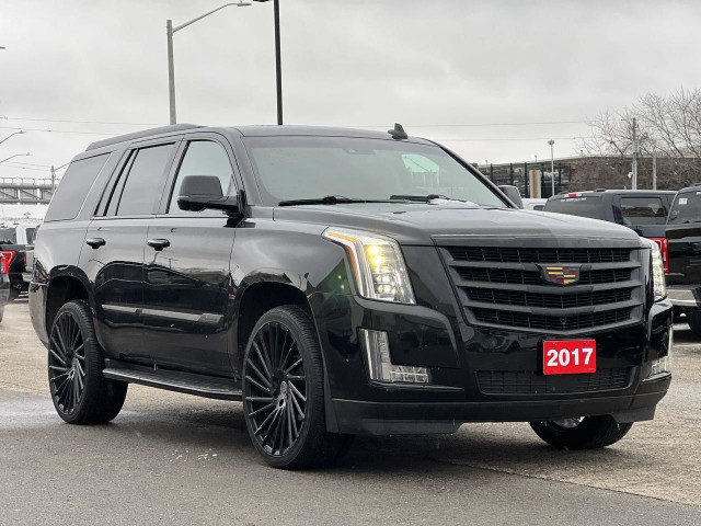2017 Cadillac Escalade Premium Luxury HEATED AND COOLED SEATS... in Cars & Trucks in Kitchener / Waterloo