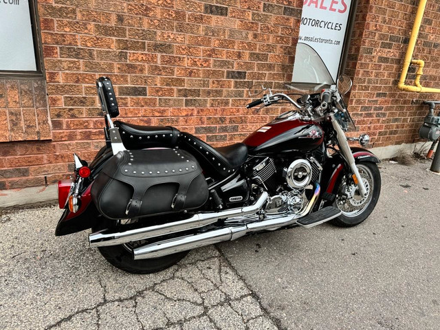  2002 Yamaha V-Star 1100 Classic **ONLY 10,000 KM** in Street, Cruisers & Choppers in Markham / York Region - Image 3