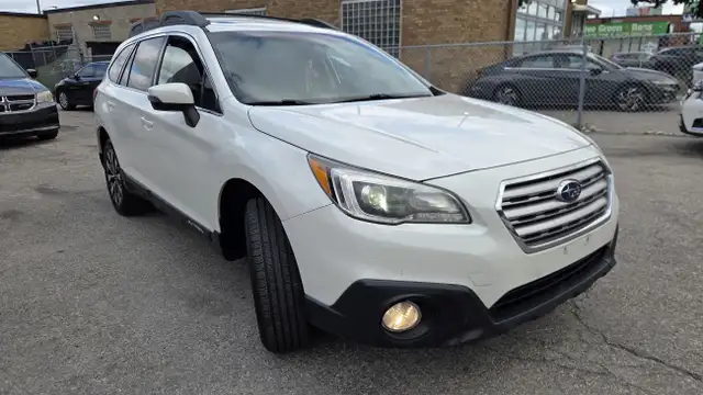 2017 Subaru Outback Limited in Cars & Trucks in City of Toronto - Image 7