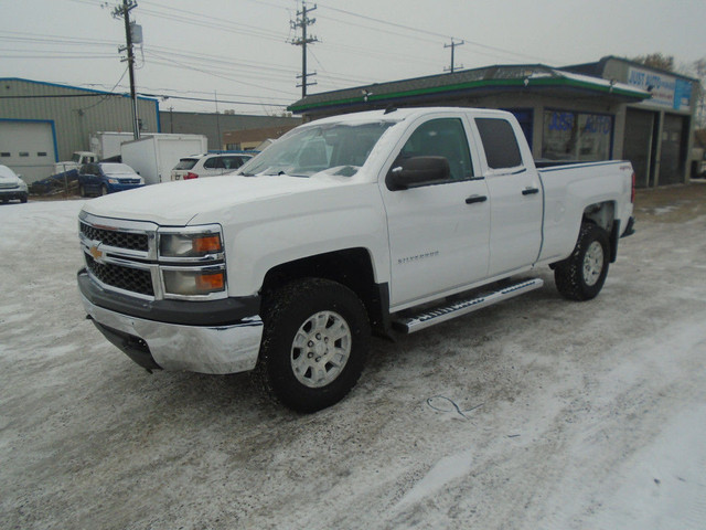 2014 Chevrolet Silverado 1500 4WD Double Cab-V6-FINANCING AVAILA in Cars & Trucks in Edmonton