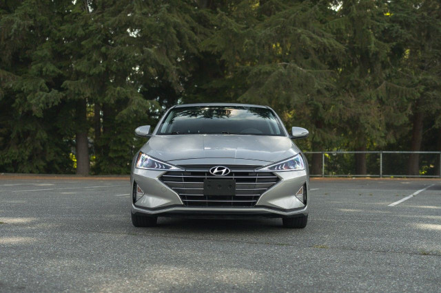 2020 Hyundai Elantra in Cars & Trucks in Delta/Surrey/Langley - Image 3