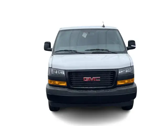 2025 GMC Savana Cargo 2500 WT 155 in Cars & Trucks in City of Montréal - Image 5