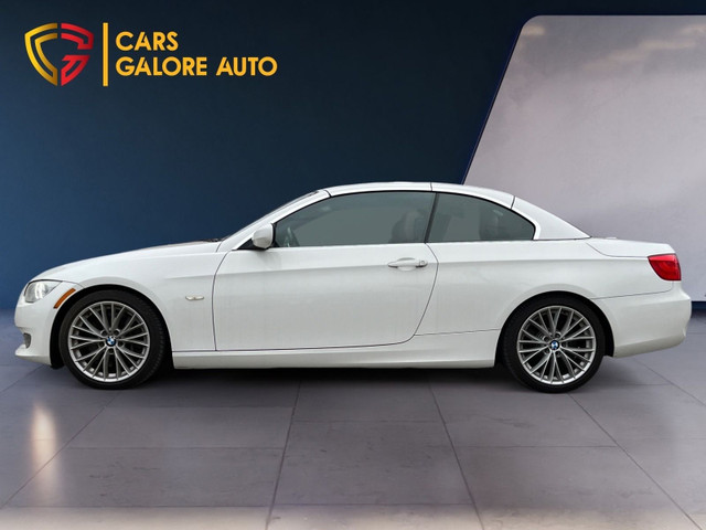 2013 BMW 335I CNV Convertible, No Accidents, Clean Carfax, Ontar in Cars & Trucks in Mississauga / Peel Region - Image 2