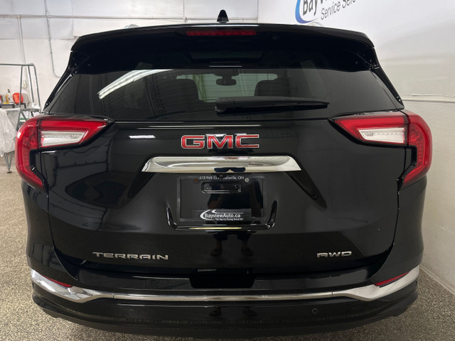 2023 GMC Terrain Denali DENALI/AWD/ROOF/NAVI/DIRECT OFF 1 OWN... in Cars & Trucks in Belleville - Image 3