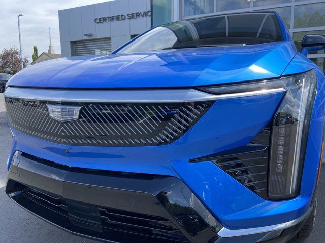 2025 Cadillac OPTIQ Luxury in Cars & Trucks in Calgary - Image 3