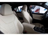 2021 BMW 3 Series 330e xDrive AWD 8-Speed Automatic 2.0L 4-Cylinder EXTERIOR - MINERAL WHITE METALLI... (image 9)