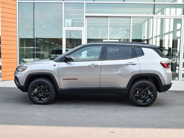  2023 Jeep Compass Trailhawk | Demo | Sunroof | Nav | Blind Spot in Cars & Trucks in Calgary - Image 3