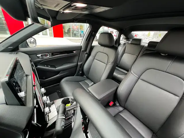 2025 Honda Civic Hybrid Sport Touring **POWER MOONROOF**AMAZI... dans Autos et camions dans Grande Prairie - Image 20