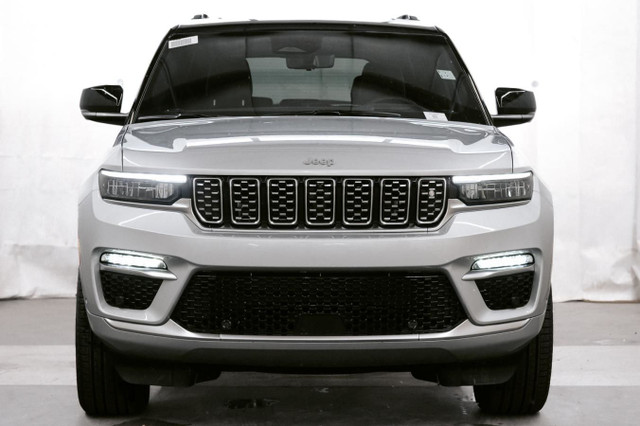 2025 Jeep Grand Cherokee Summit in Cars & Trucks in Red Deer - Image 2