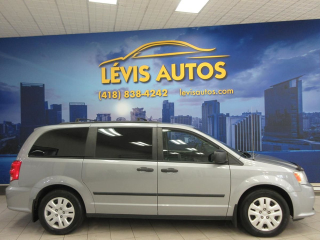DODGE GRAND CARAVAN 2015 7 PASSAGERS V-6 3.6 LITRES SEULEMENT 11 in Cars & Trucks in Lévis