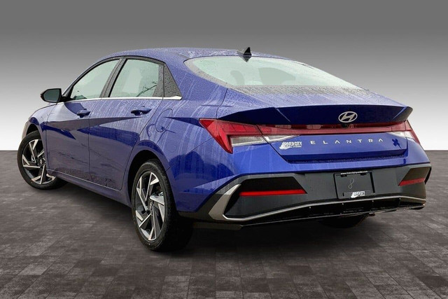 2025 Hyundai ELANTRA LUXURY 2T in Cars & Trucks in Edmonton - Image 3