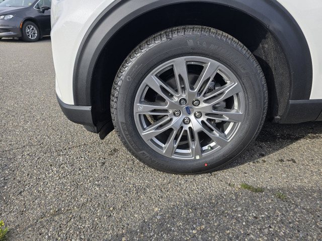 2025 Ford Explorer ACTIVE | COMFORT PKG | PANO ROOF | REMOTE STA in Cars & Trucks in Calgary - Image 4