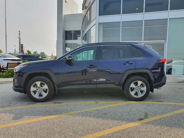 2024 Toyota RAV4 Hybrid XLE AWD | Sunroof | Alloys in Cars & Trucks in City of Toronto - Image 4