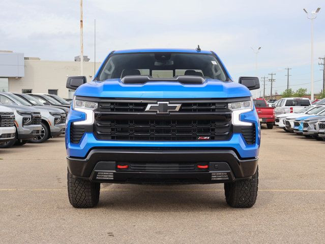 2025 Chevrolet Silverado 1500 LT Trail Boss 5.3L in Cars & Trucks in Edmonton - Image 3