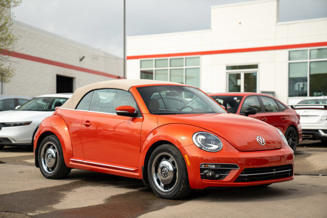 2018 Volkswagen Beetle Convertible Coast in Cars & Trucks in Edmonton - Image 2