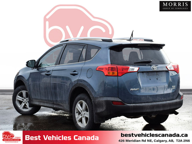  2014 Toyota RAV4 AWD 4dr XLE in Cars & Trucks in Calgary - Image 4