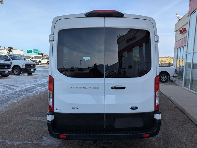 2023 Ford Transit Passenger Wagon T-350 148" Mid Roof, XL AWD, 1 in Cars & Trucks in Calgary - Image 3