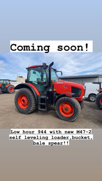 2019 KUBOTA M6-111 Loader Tractor 