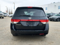 KBB.com 15 Best Family Cars. This Honda Odyssey boasts a Regular Unleaded V-6 3.5 L/212 engine power... (image 3)