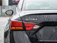 Engine: 4 Cylinder Engine 2.5L L/100Km City: 9.3 L/100Km Hwy: 6.7 Safety Equipment Electronic Stabil... (image 5)