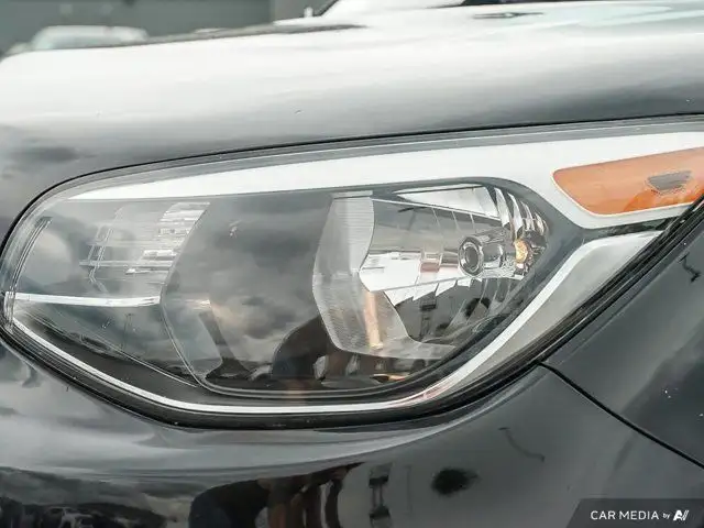 2018 Kia Soul + | Back Up Camera | Heated Steering | in Cars & Trucks in Windsor Region - Image 11