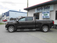 2019 GMC Sierra SLE 4x4 Crew Cab 6.5 Foot Box with 123,546km! Equipped with remote keyless entry, po... (image 4)