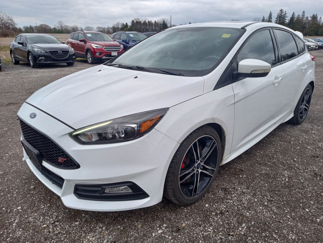 2016 Ford Focus HB ST in Cars & Trucks in London - Image 3