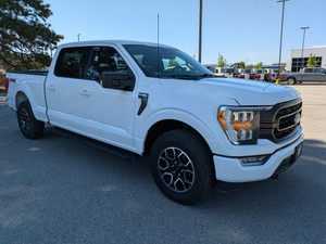 2022 Ford F 150 XLT Supercrew 4x4 w/ Sport Package!