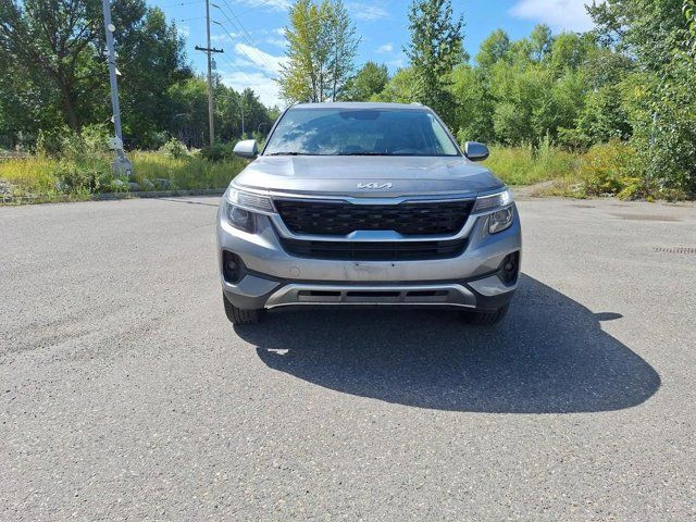 2022 Kia Seltos EX | Heated Seats & Steering | Bluetooth in Cars & Trucks in Prince George - Image 2
