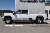 Tackle any job with confidence in this 2022 GMC Sierra 3500 Pro. Built for durability and performanc... (image 5)