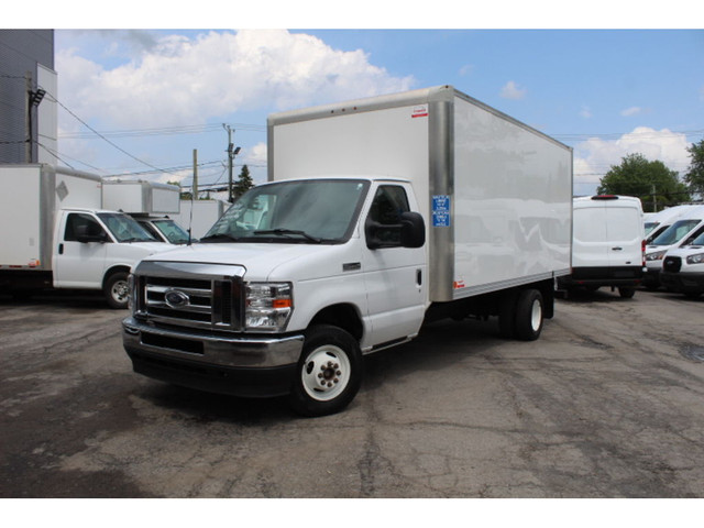 2022 Ford E-Series Cutaway E-450 CUBE 16 PIEDS 1 SEUL PROPRIO /  in Cars & Trucks in Laval / North Shore - Image 4