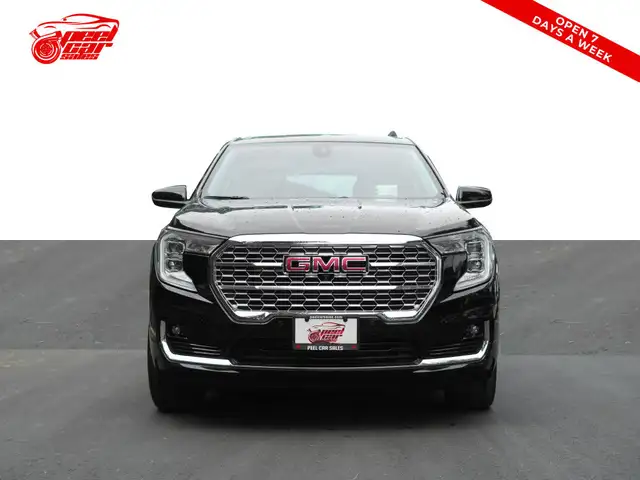 2024 GMC Terrain Denali AWD, Sunroof, Navigation. in Cars & Trucks in Oakville / Halton Region - Image 3