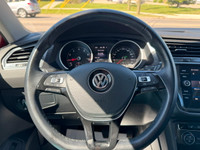 Heated Seat, Automatic Headlight, Navigation, Bluetooth, Panoramic Sunroof, Multi Drive Modes, Autom... (image 9)