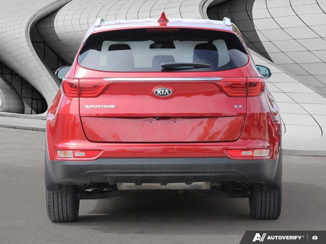 2020 Kia Sportage LX | Heated Seats | Apple CarPlay | Keyless in Cars & Trucks in London - Image 4